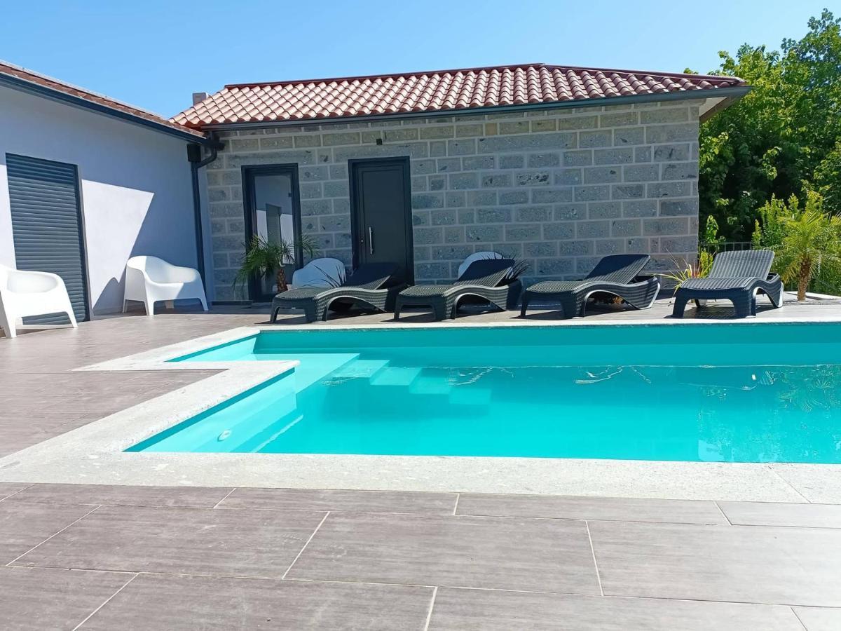 Andreihouse Villa Amares Eksteriør billede